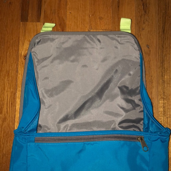 🎒Brand New Jansport Adobe Blue Crest backpack - Picture 7 of 8